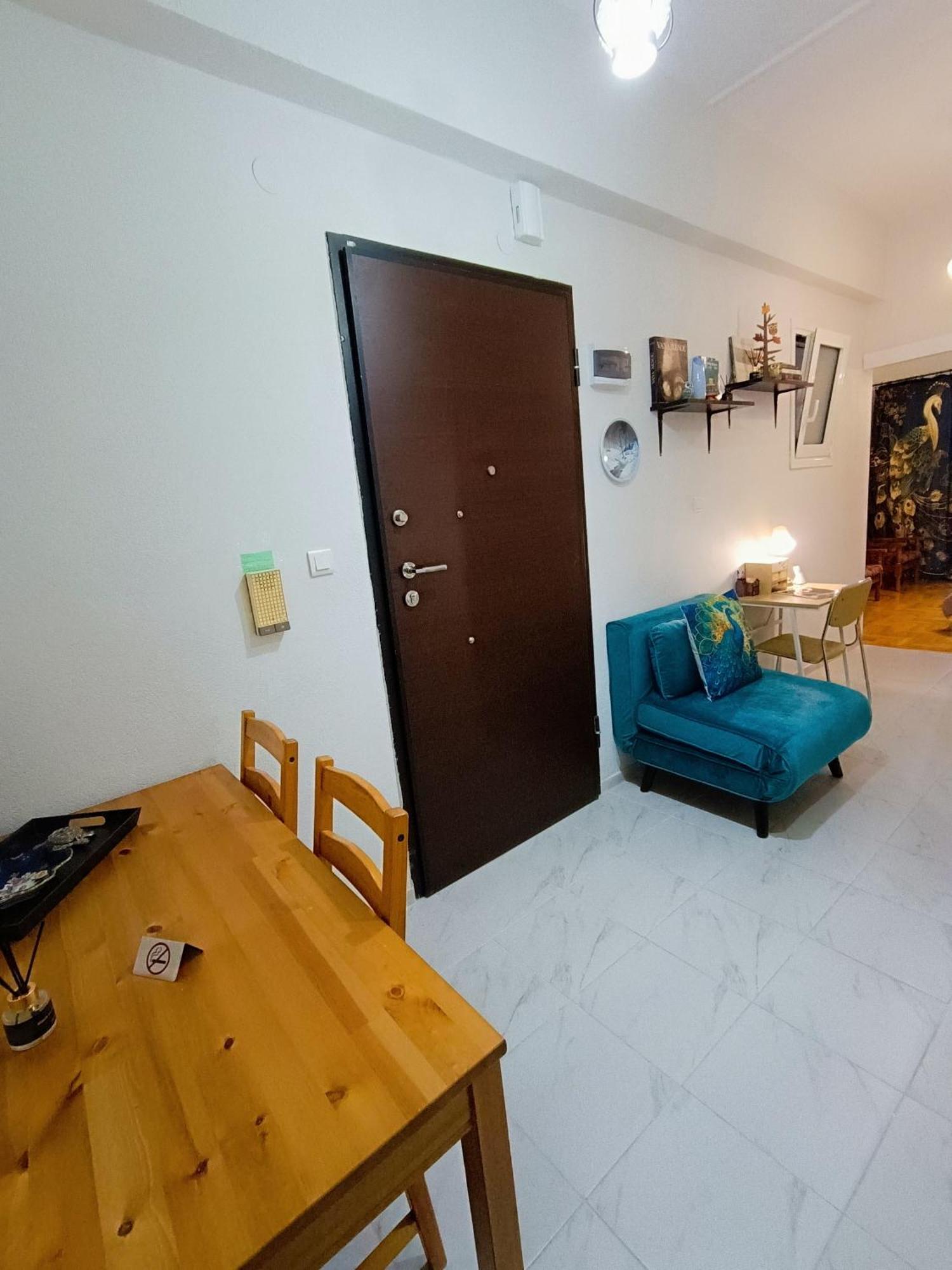 Cozy Apartment In Αθήνα Εξωτερικό φωτογραφία